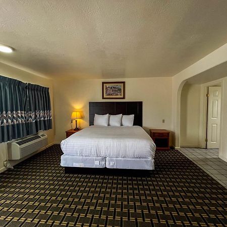 Deluxe Inn Hayward Eksteriør billede