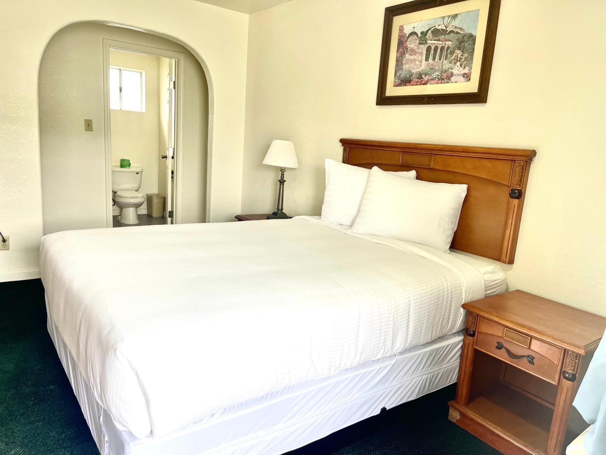Deluxe Inn Hayward Eksteriør billede